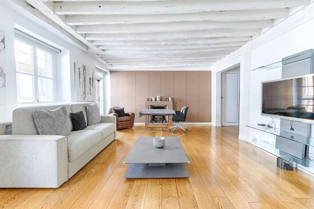 Marais Historical Center Charming 1br Paris