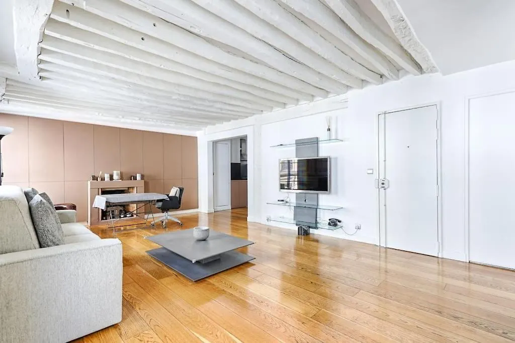 Marais Historical Center Charming 1br Paris
